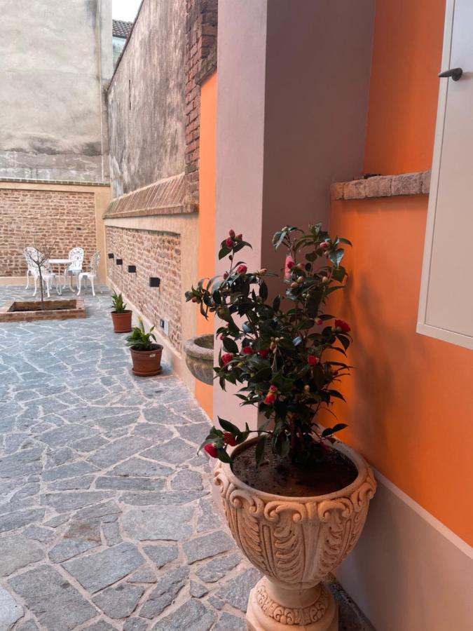 Residenza Nikol Lejlighed Casale Monferrato Eksteriør billede